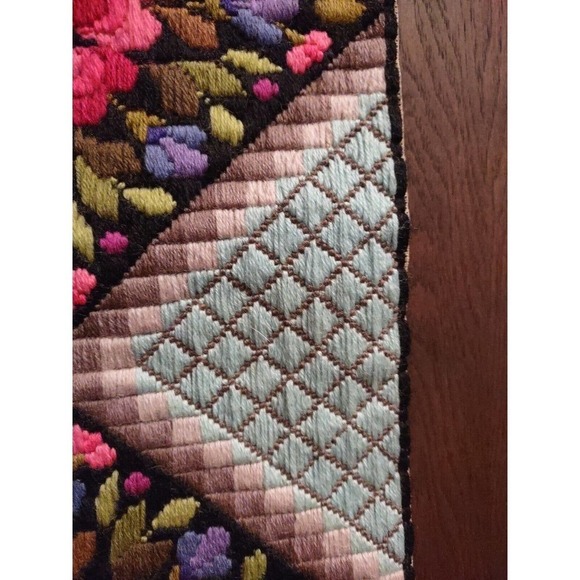 TAPESTRY Wall Hanging Bright Floral Pink BELL PULL 12 X 33 Cross Stitch No Back - Picture 7 of 12